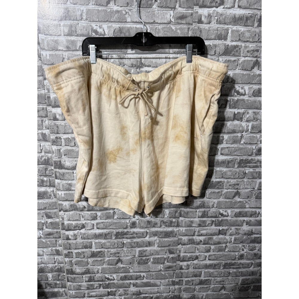 Nike Sportswear Women Tie Dye Fleece Shorts Cream Tan DR4980-126 3X NEW